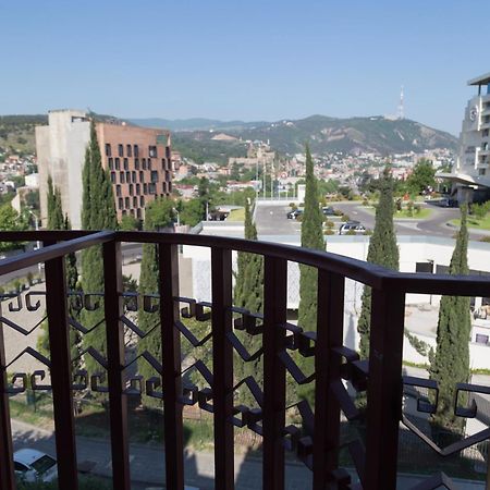 Begi Hotel Tbilisi Exteriör bild