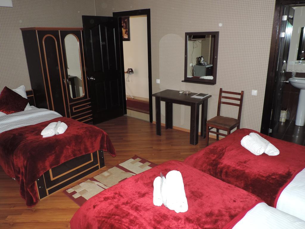 Begi Hotel Tbilisi Exteriör bild