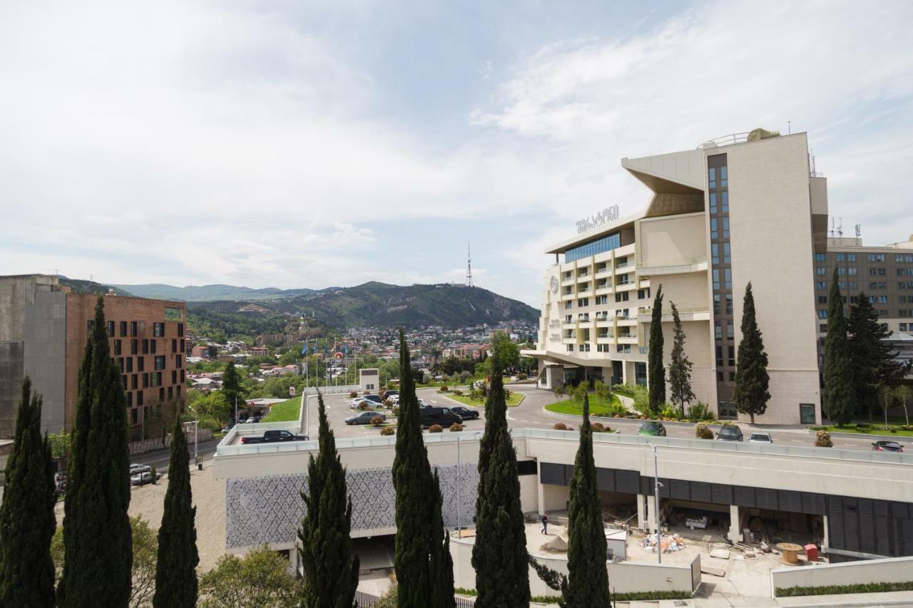 Begi Hotel Tbilisi Exteriör bild