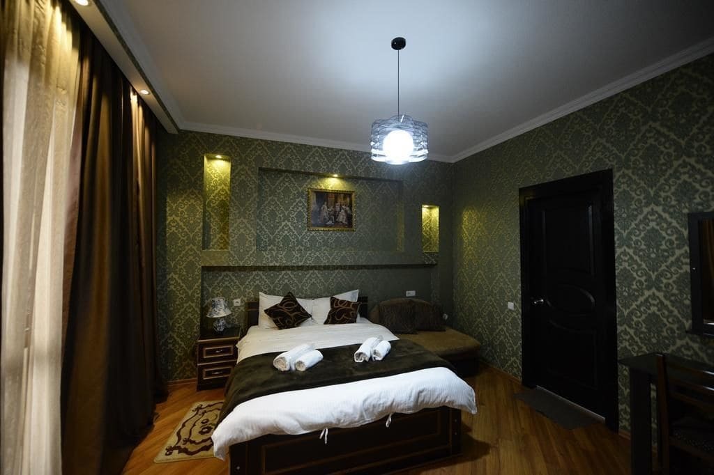 Begi Hotel Tbilisi Exteriör bild
