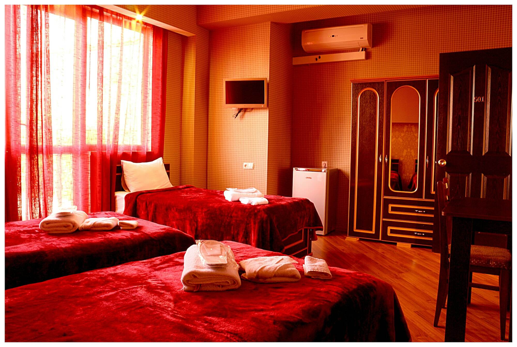 Begi Hotel Tbilisi Exteriör bild