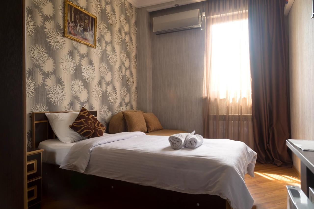 Begi Hotel Tbilisi Exteriör bild