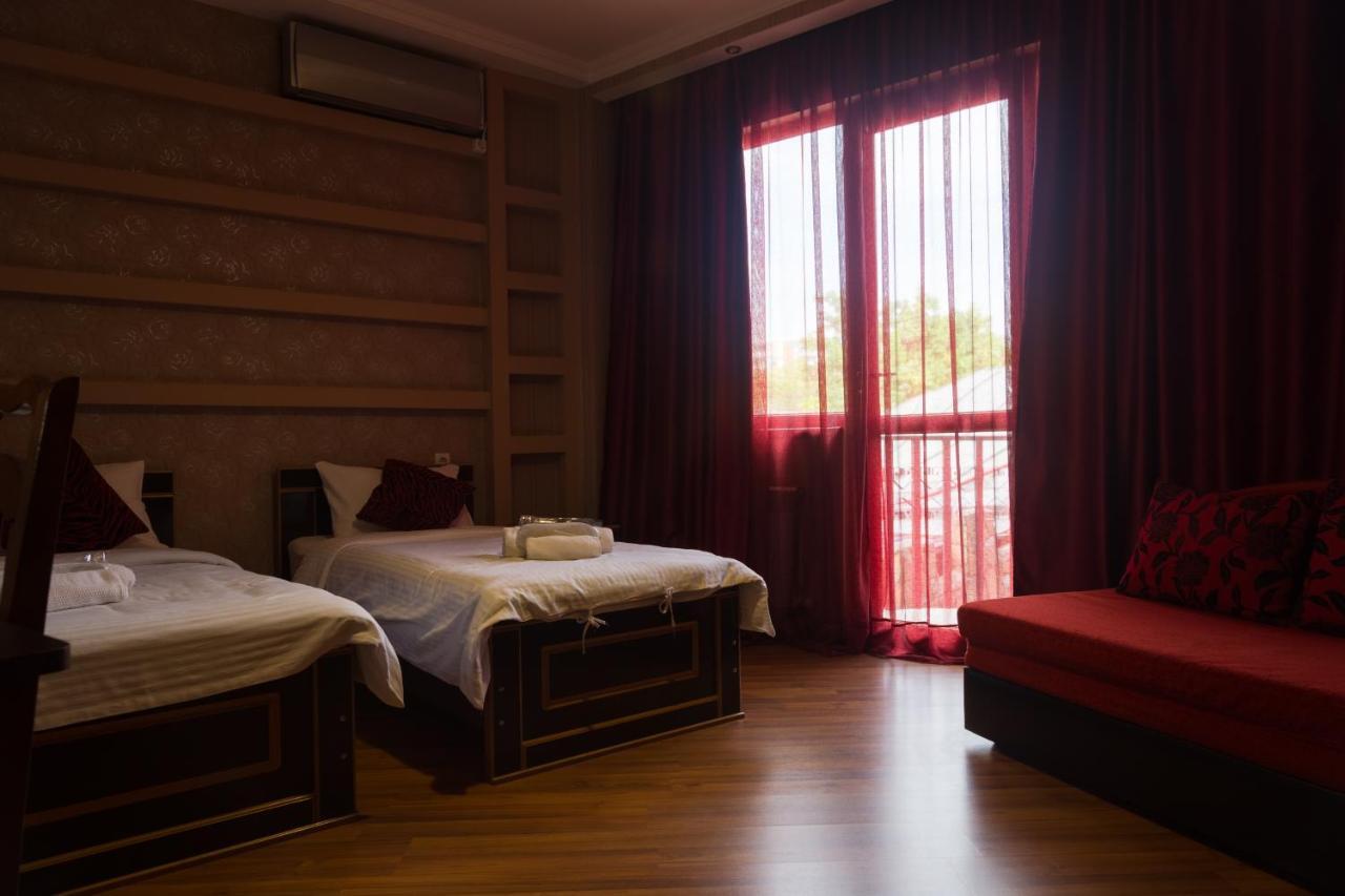 Begi Hotel Tbilisi Exteriör bild